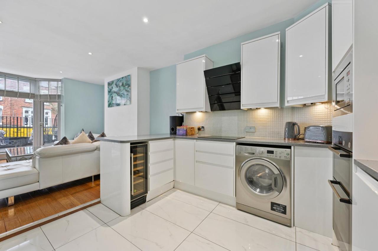 Hampstead Opulence Apartment - Luxurious Split Level Property London Exteriör bild
