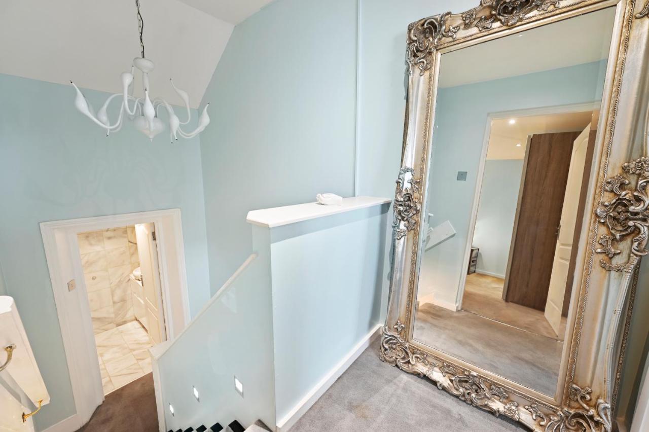 Hampstead Opulence Apartment - Luxurious Split Level Property London Exteriör bild